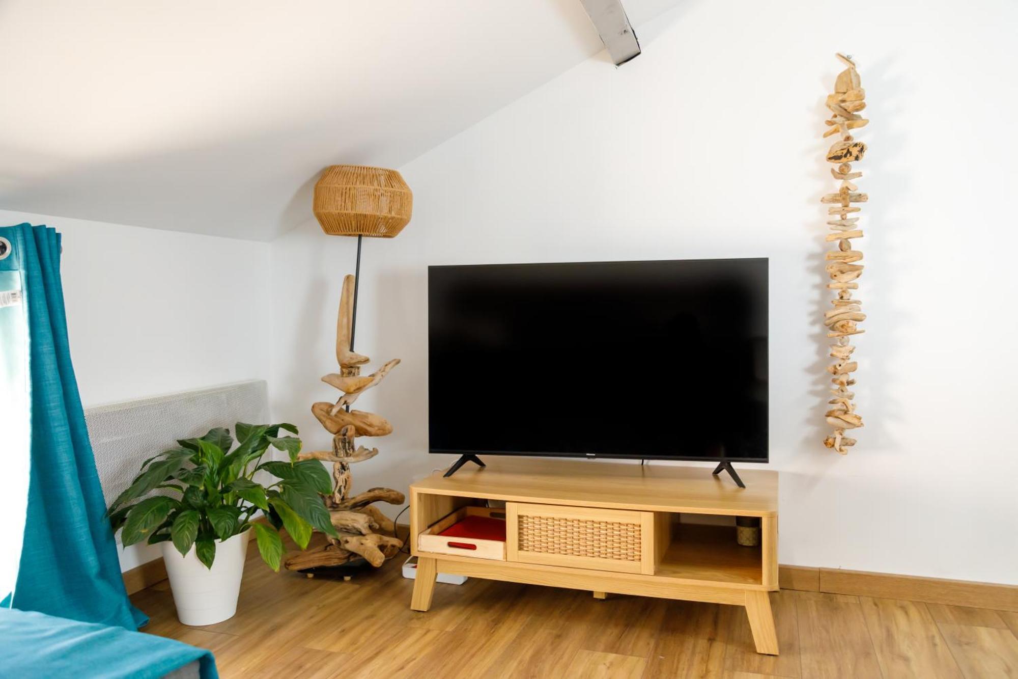 T3 Residence De Tourisme Voltaire Hyeres Exterior photo